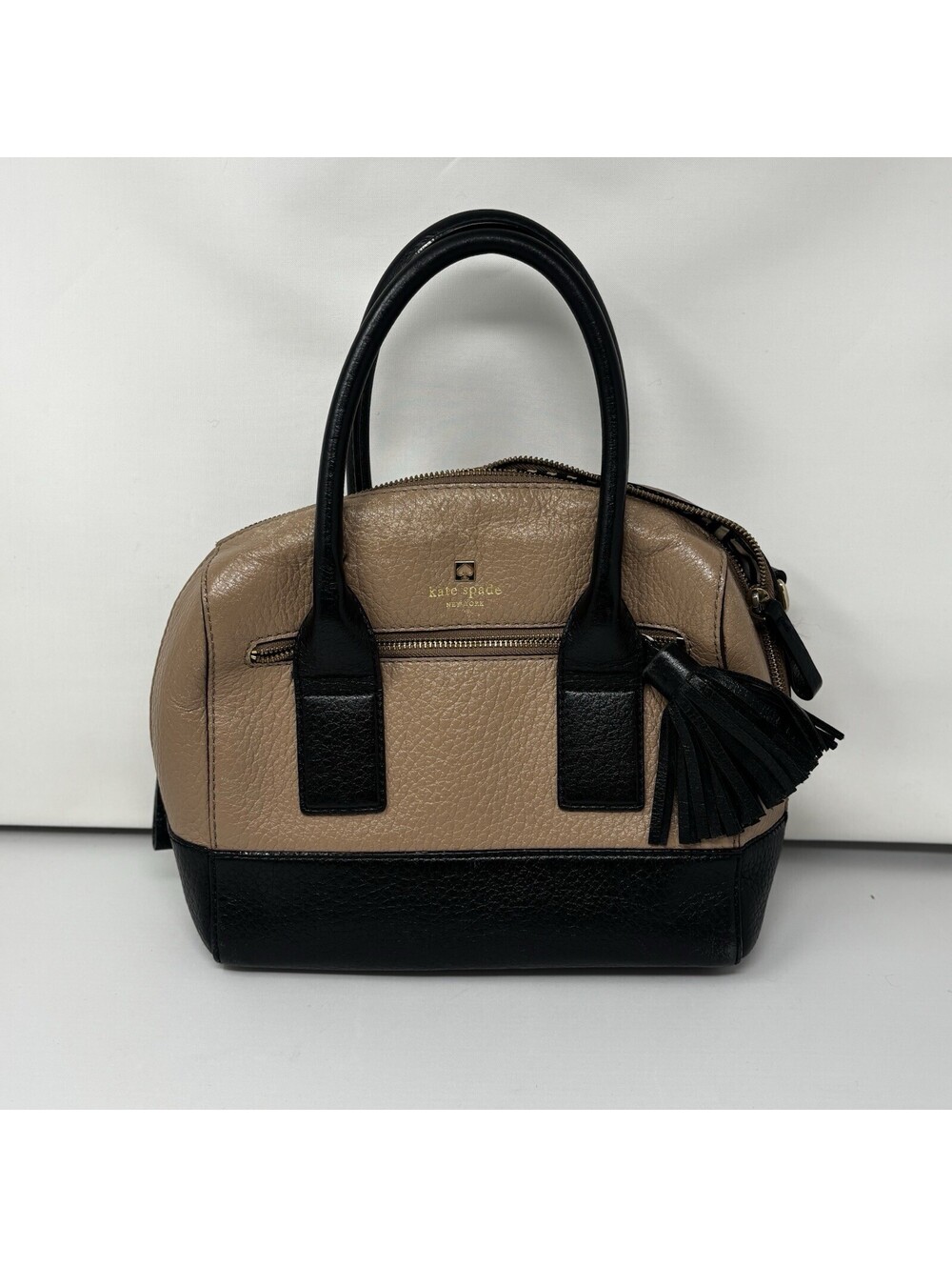 Kate Spade New York Cobble Hill Leslie Small Color - Block Leather Bag